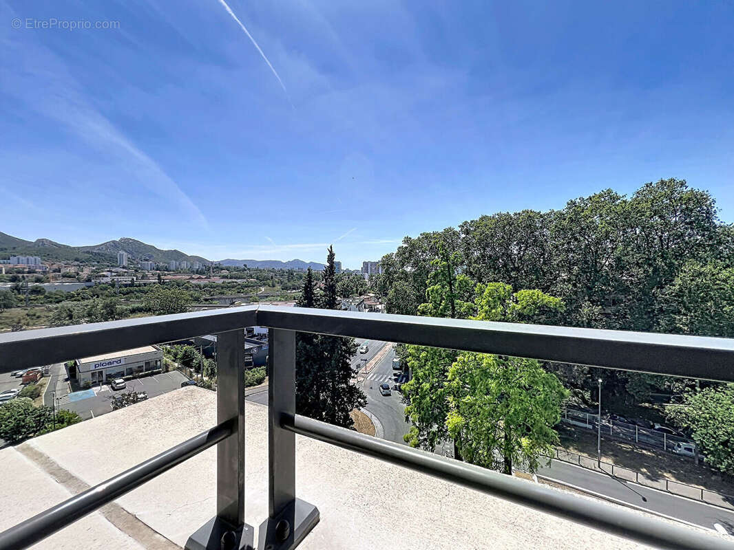 Dpe a - t3 dernier étage - double box de 39m² - photo 11