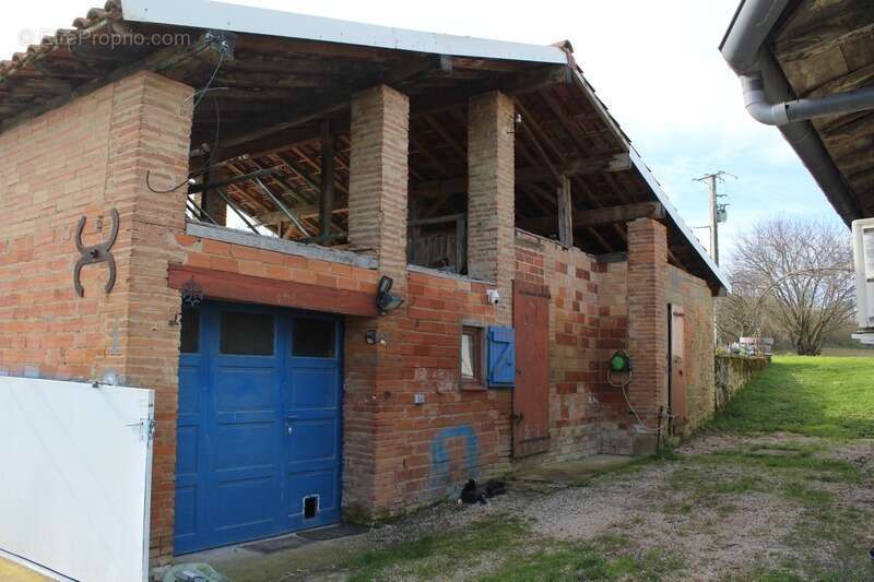 Maison à LEZAT-SUR-LEZE