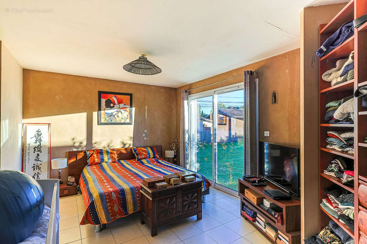 Maison à SAINT-JORY