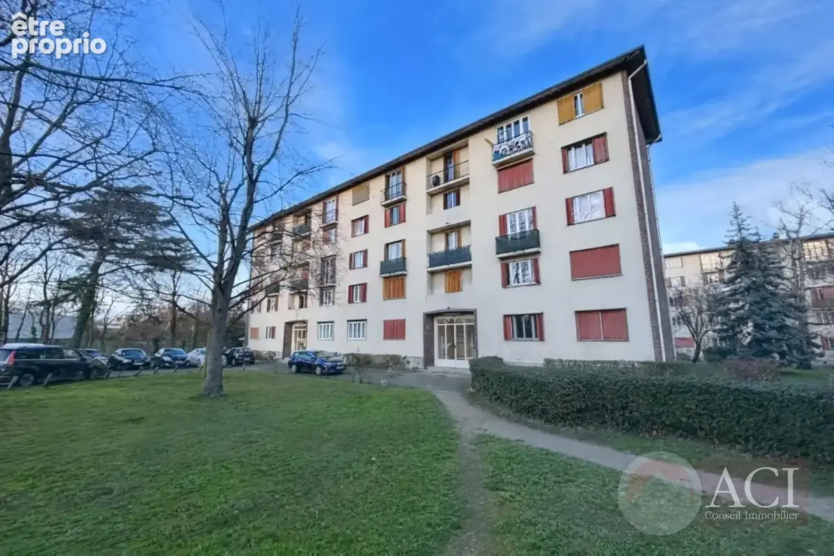 Appartement à EPINAY-SUR-SEINE