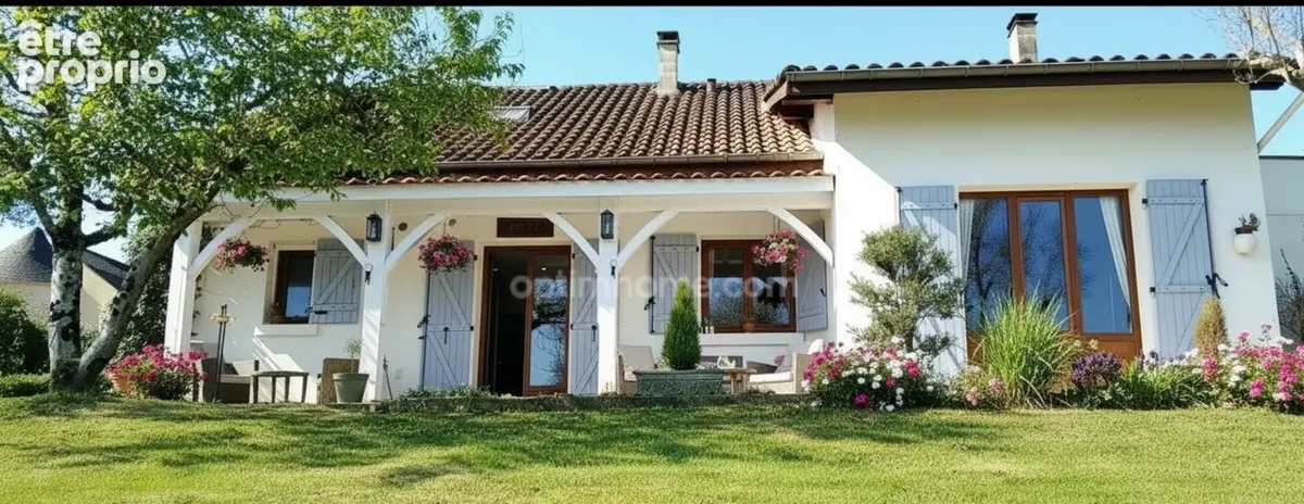 Maison à LEMBEYE