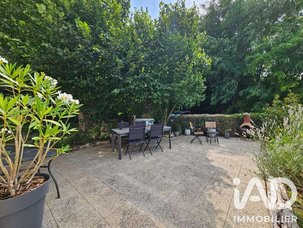 Maison 115 m² à Villedieu-Le-Chateau  - photo 7