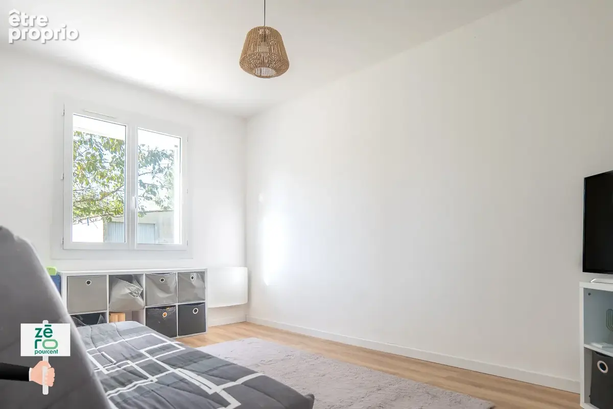 Belle maison à Curzon sur 1000 m2 de parcelle - photo 11