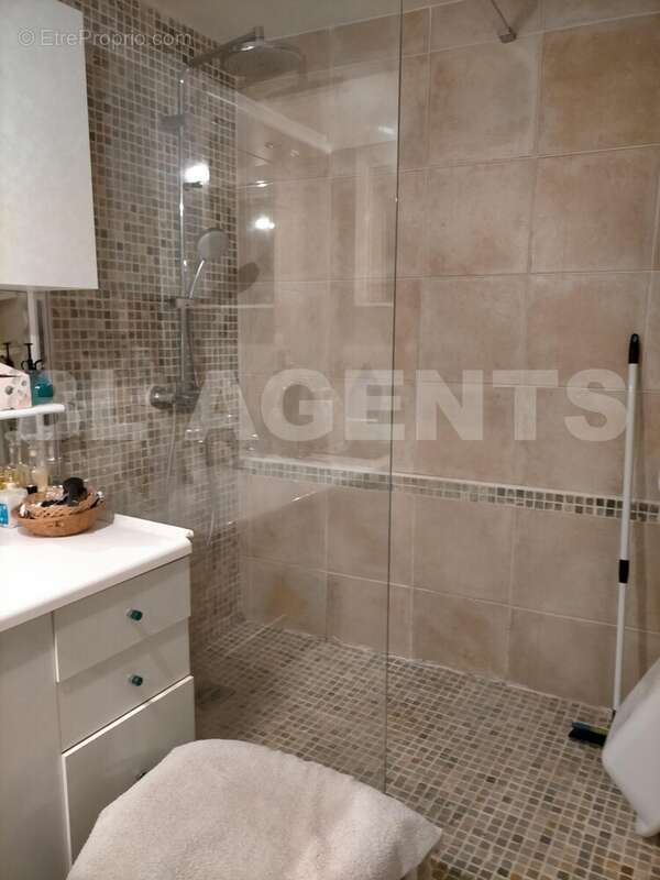 11 - Appartement à SAINT-ANDRE-DE-SANGONIS