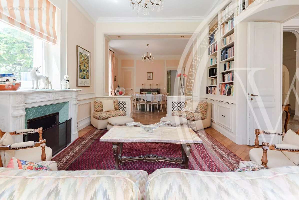 Maison à ROQUEBRUNE-CAP-MARTIN