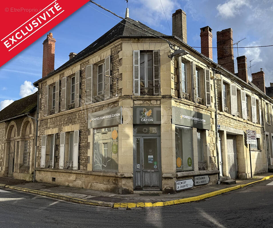 Appartement à DONZY