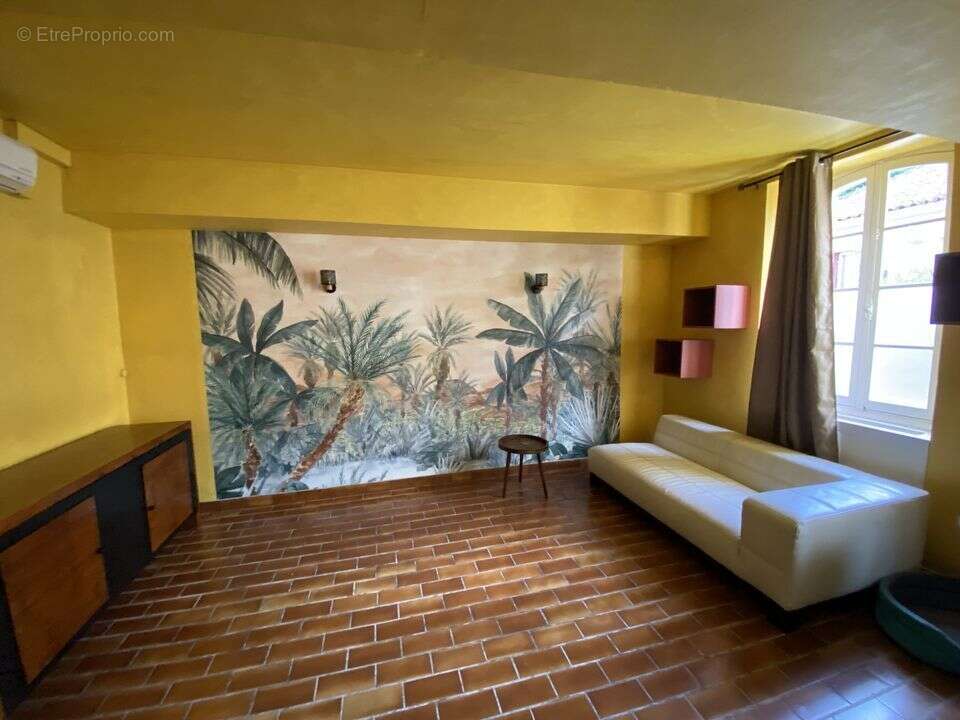 Commerce à CAZAUBON