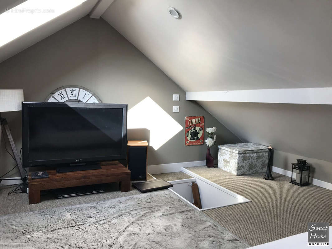 Maison à MAGNY-LES-HAMEAUX