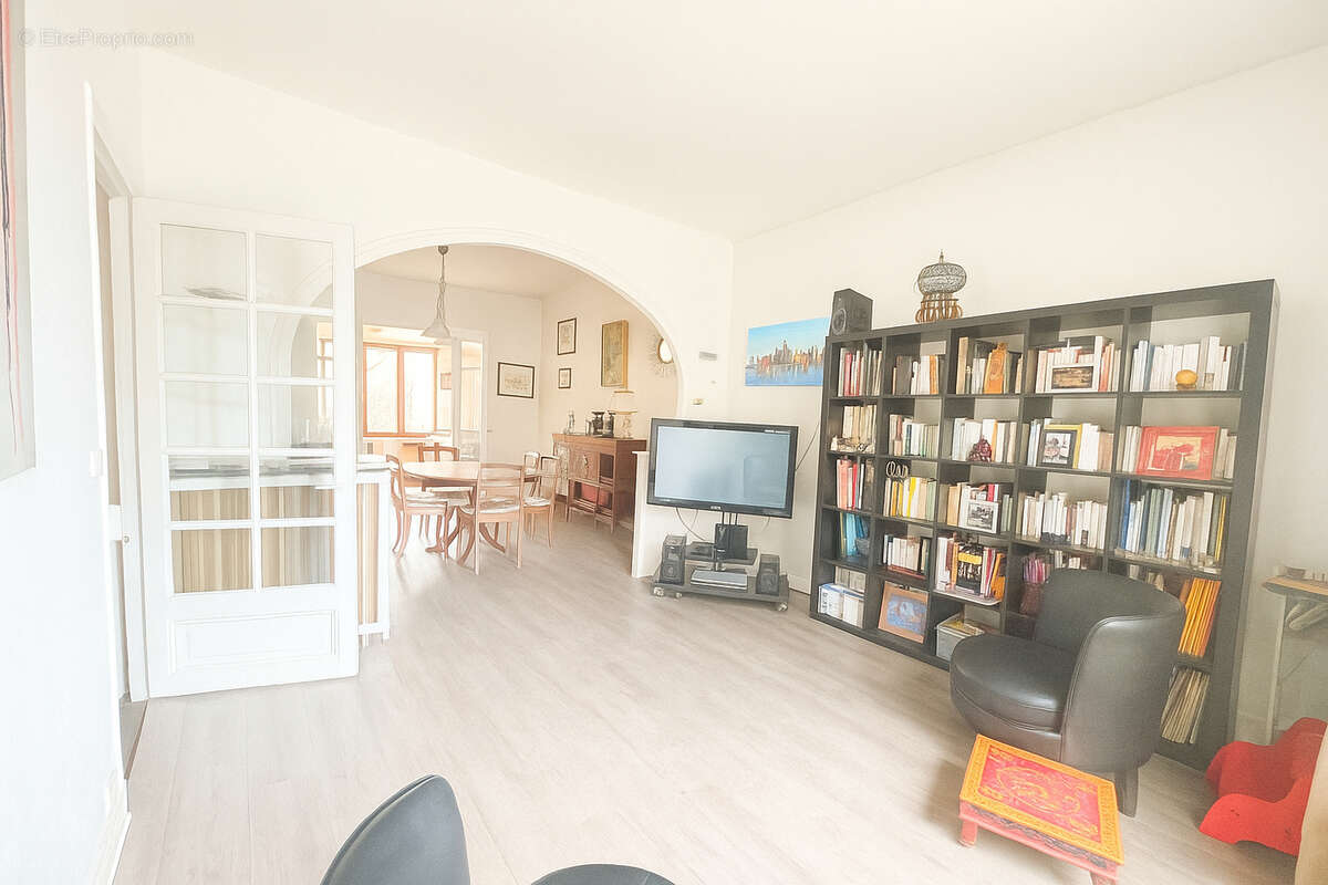 Maison à CHAMPIGNY-SUR-MARNE