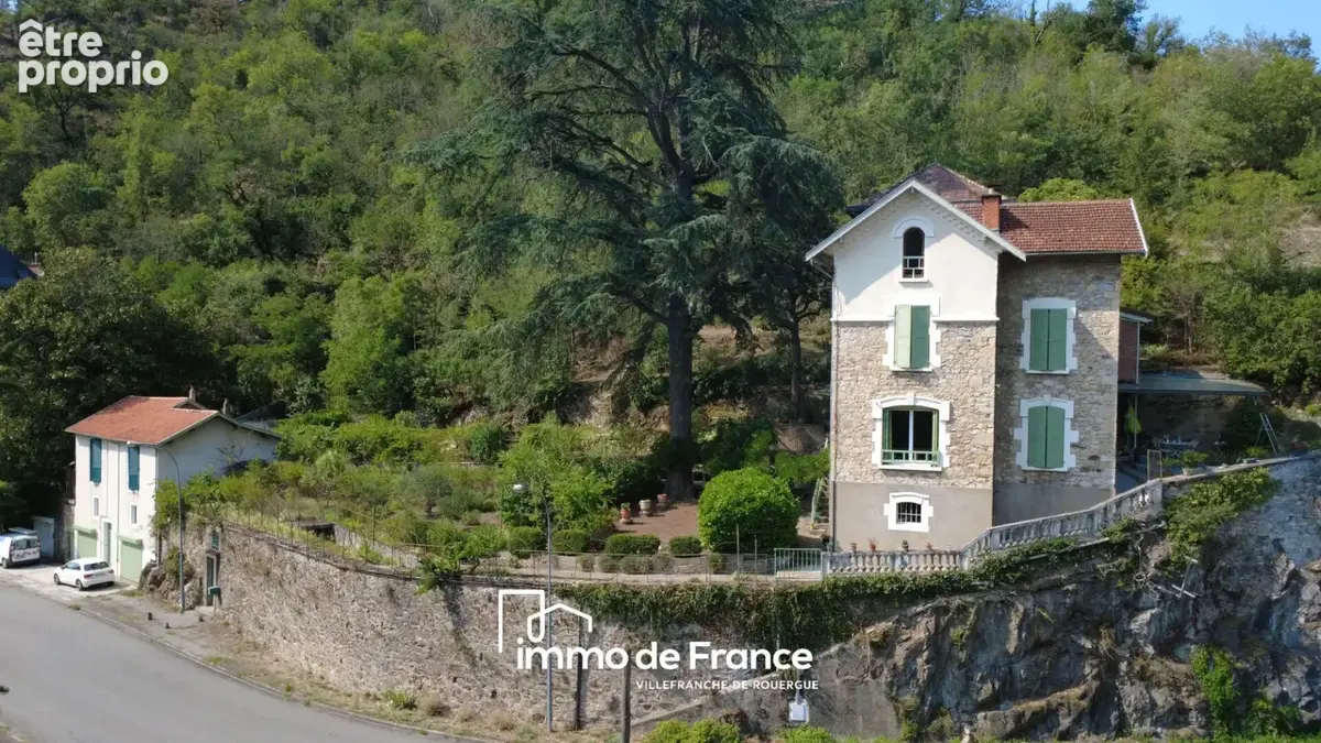 Photo Maison à Villefranche-De-Rouergue au prix de 388 500€