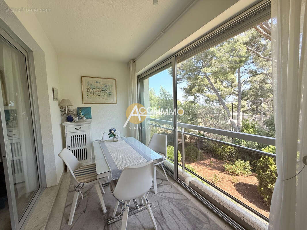 Sanary Portissol,  Appartement T2 avec une loggia - photo 3