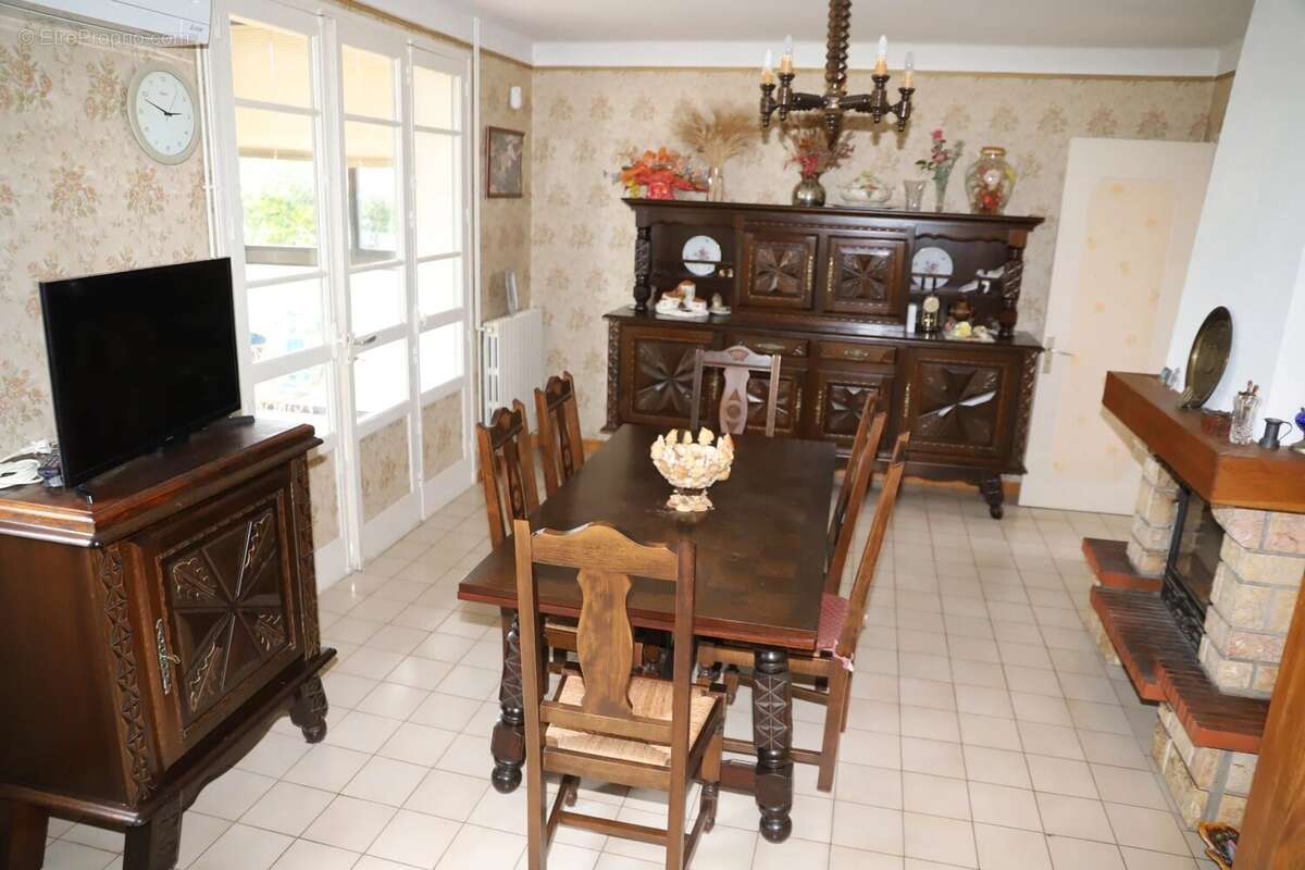 Maison à SAINT-JEAN-DU-FALGA