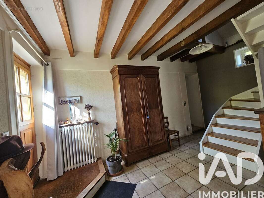 Maison 152 m² à Danze  - photo 3