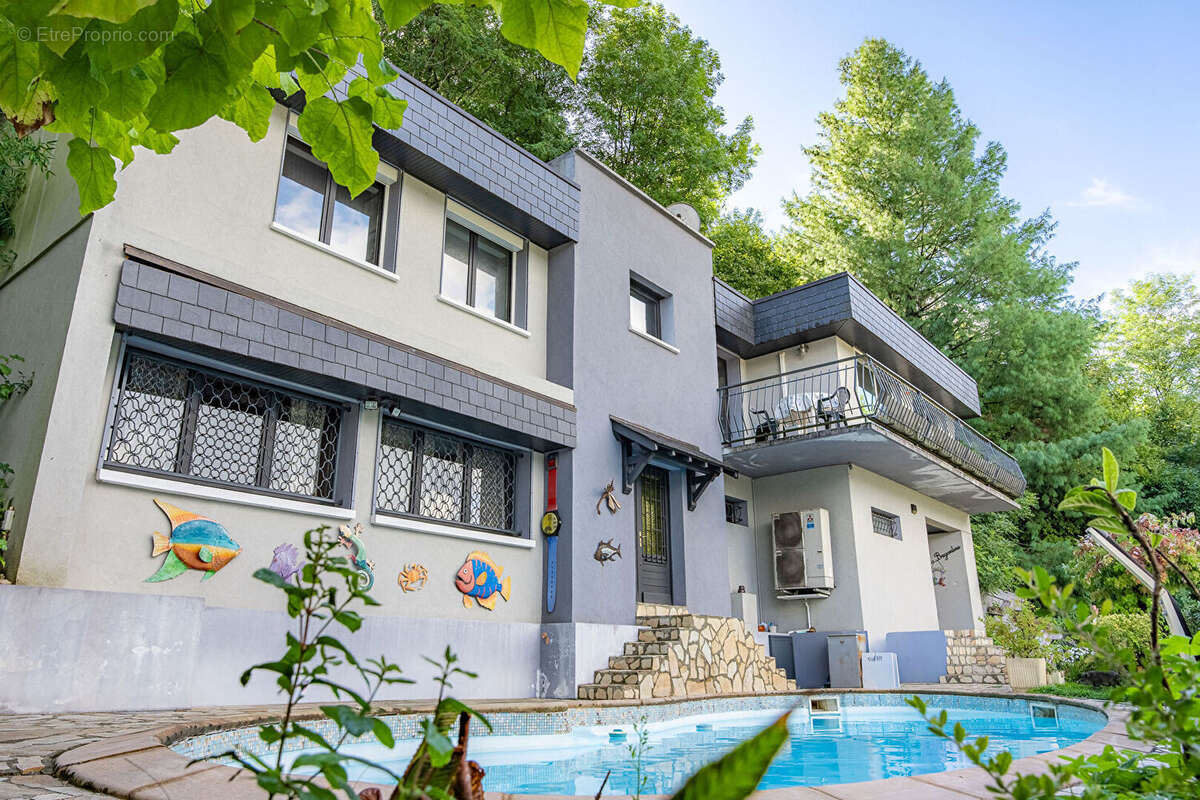 Maison à AIX-LES-BAINS