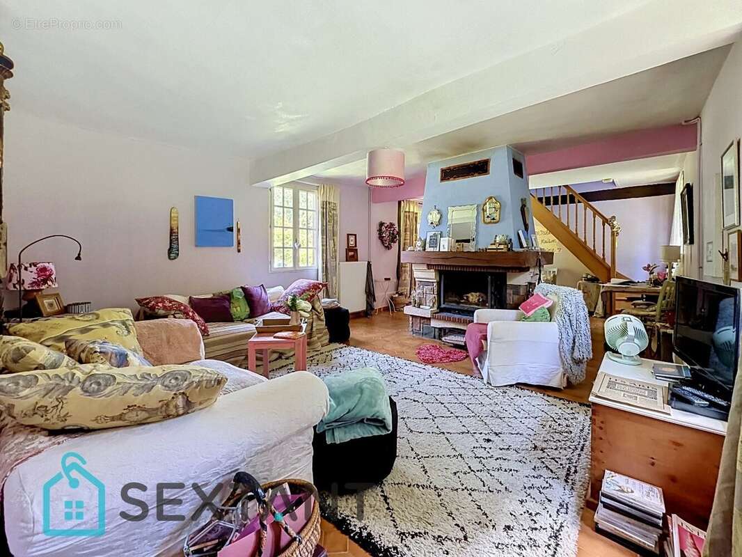 Maison de charme avec jardin dépendance et garage - photo 11