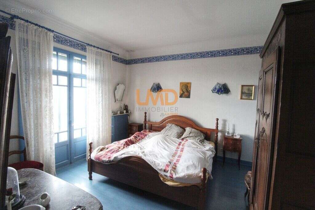 Maison de ville au cœur de Thuir - photo 11