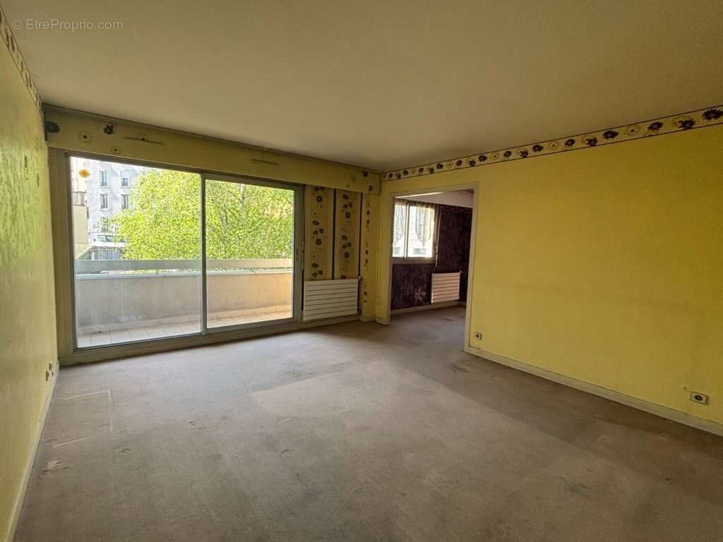 Appartement à PARIS-12E