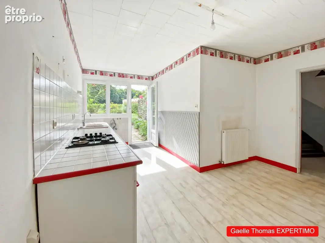 CHENAC SAINT SEURIN D'UZET 110 m2 3 Chambres Terrain 2052 m2 - photo 7