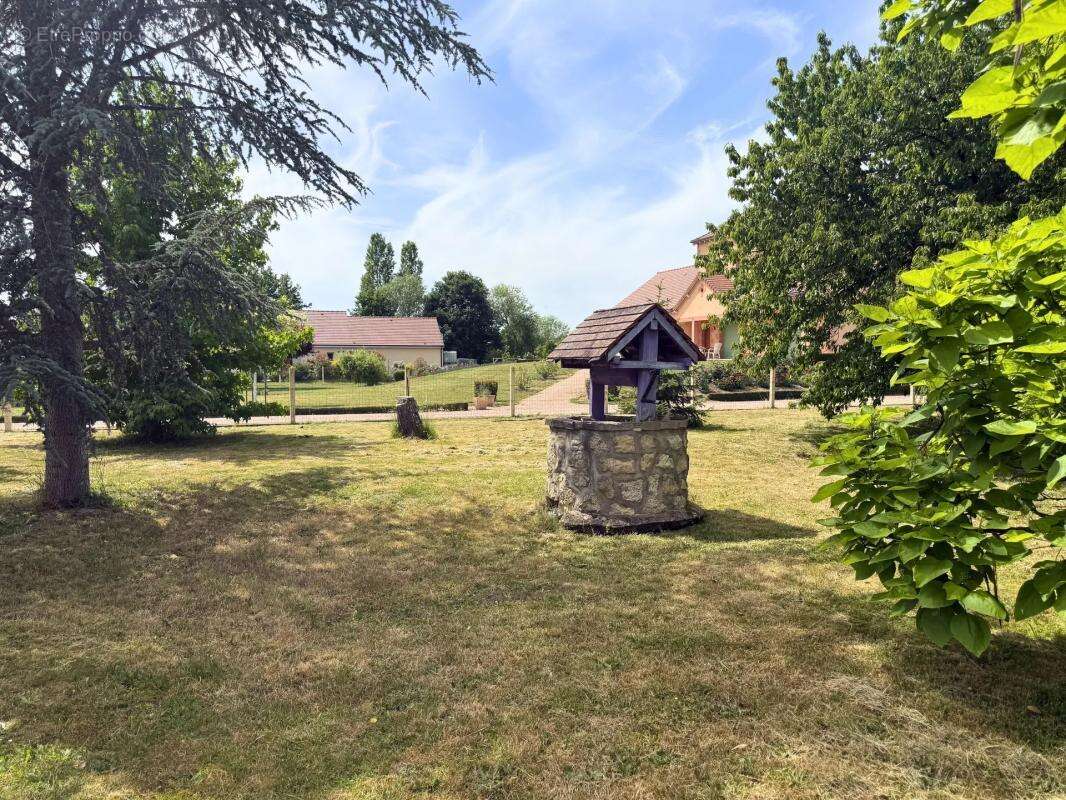 Maison à BESSAY-SUR-ALLIER