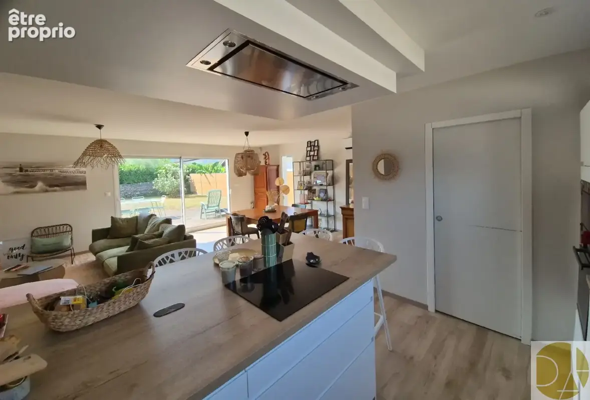 EN EXCLUSIVITE Sud de Pau - Cœur de bourg : plain pied sous garantie décennale - 3 chambres - garage - - photo 2