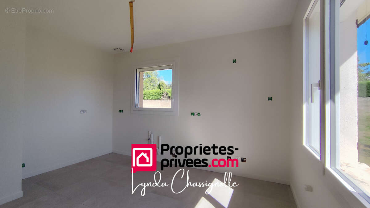 Maison à SAINT-SYMPHORIEN-DE-LAY