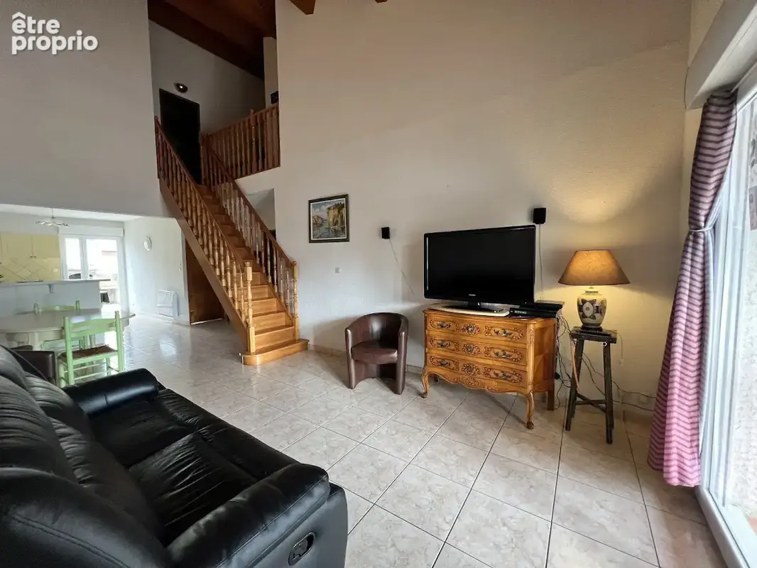 Villa T5 mezzanine  avec garage - photo 4