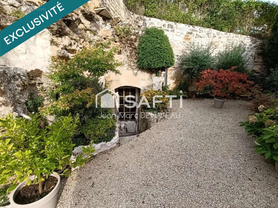 Photo 3 - Maison à CHINON