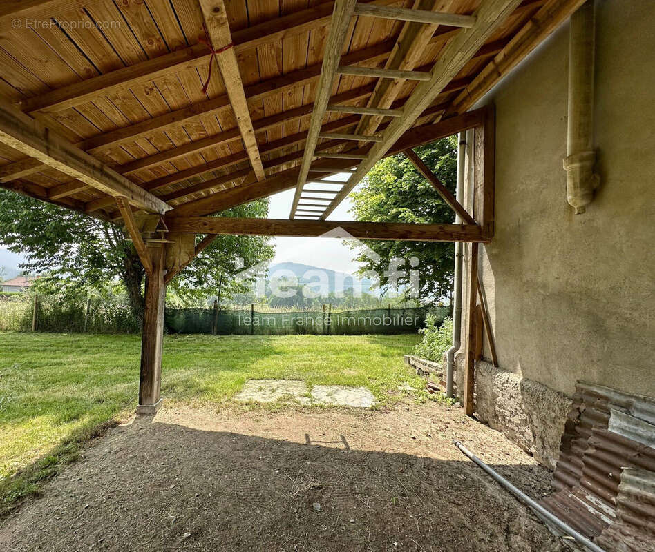 Maison à CHABRELOCHE