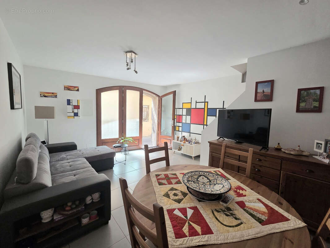 Maison à FRONTIGNAN