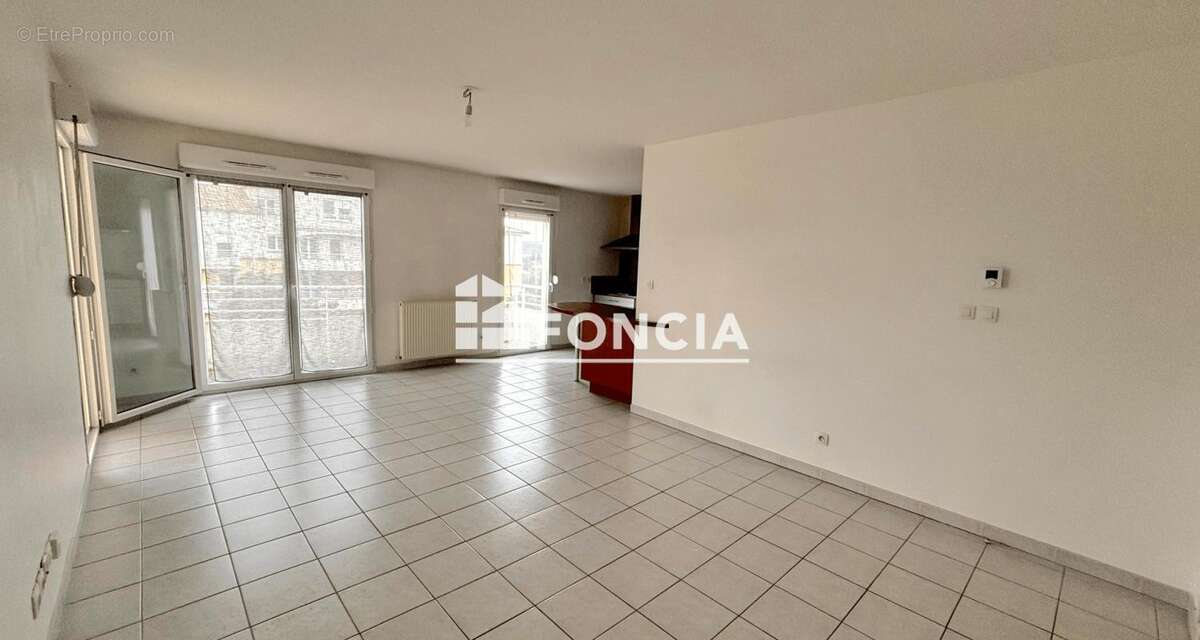 Appartement à MONTELIMAR