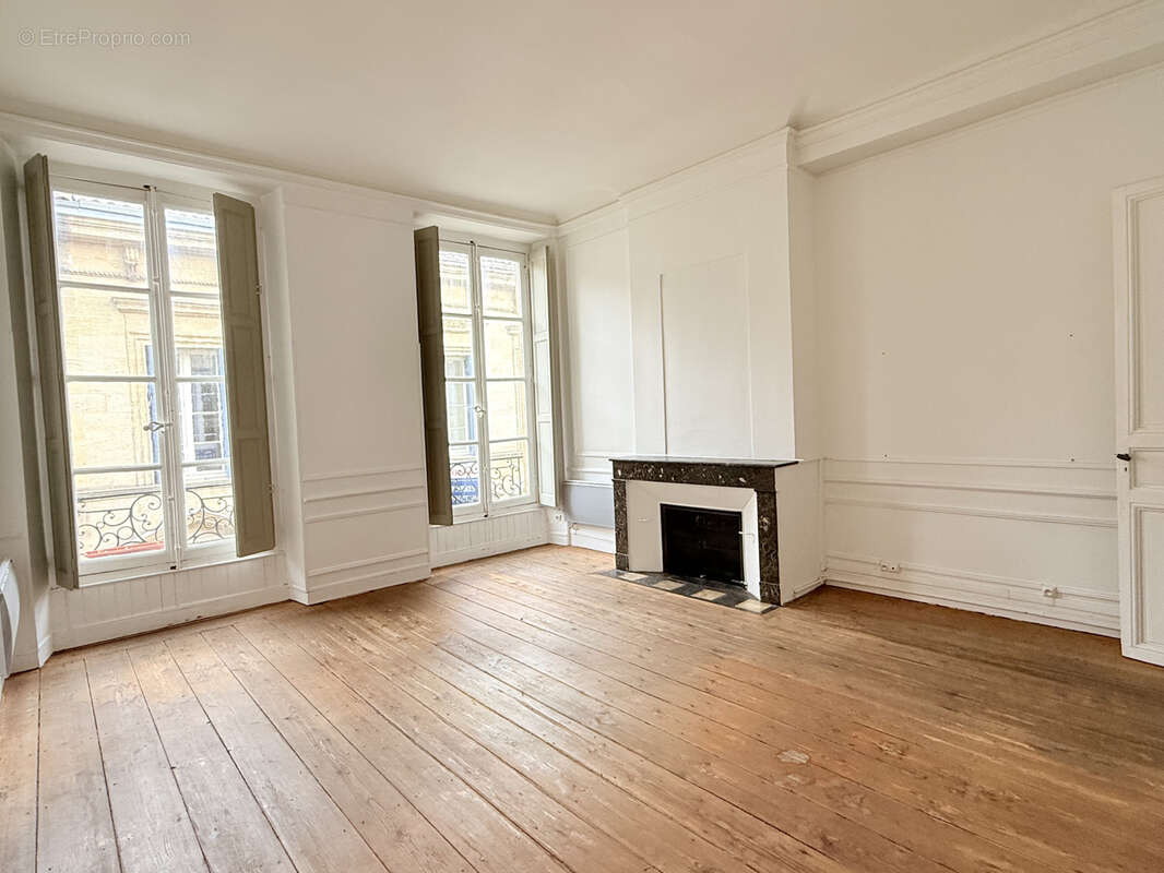 Appartement à BORDEAUX