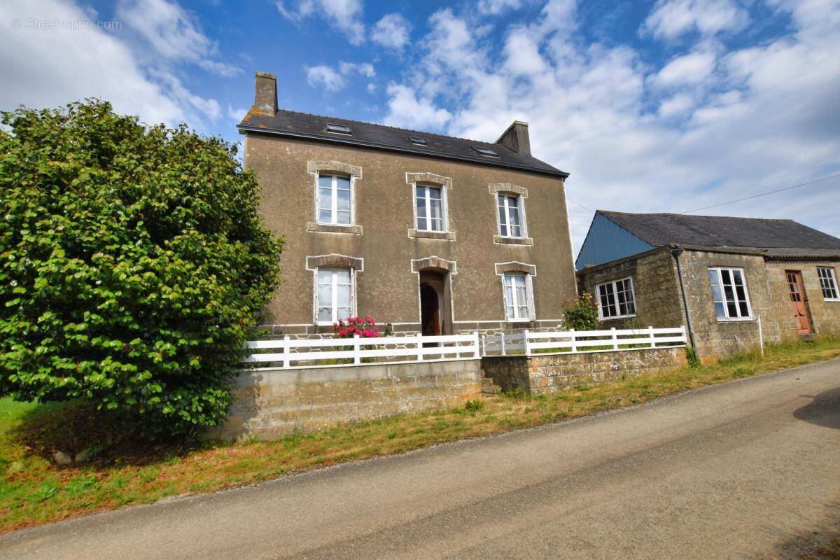 Maison, 181m2 - photo 1