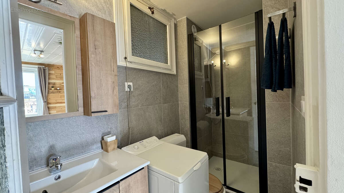 Appartement à AIX-LES-BAINS