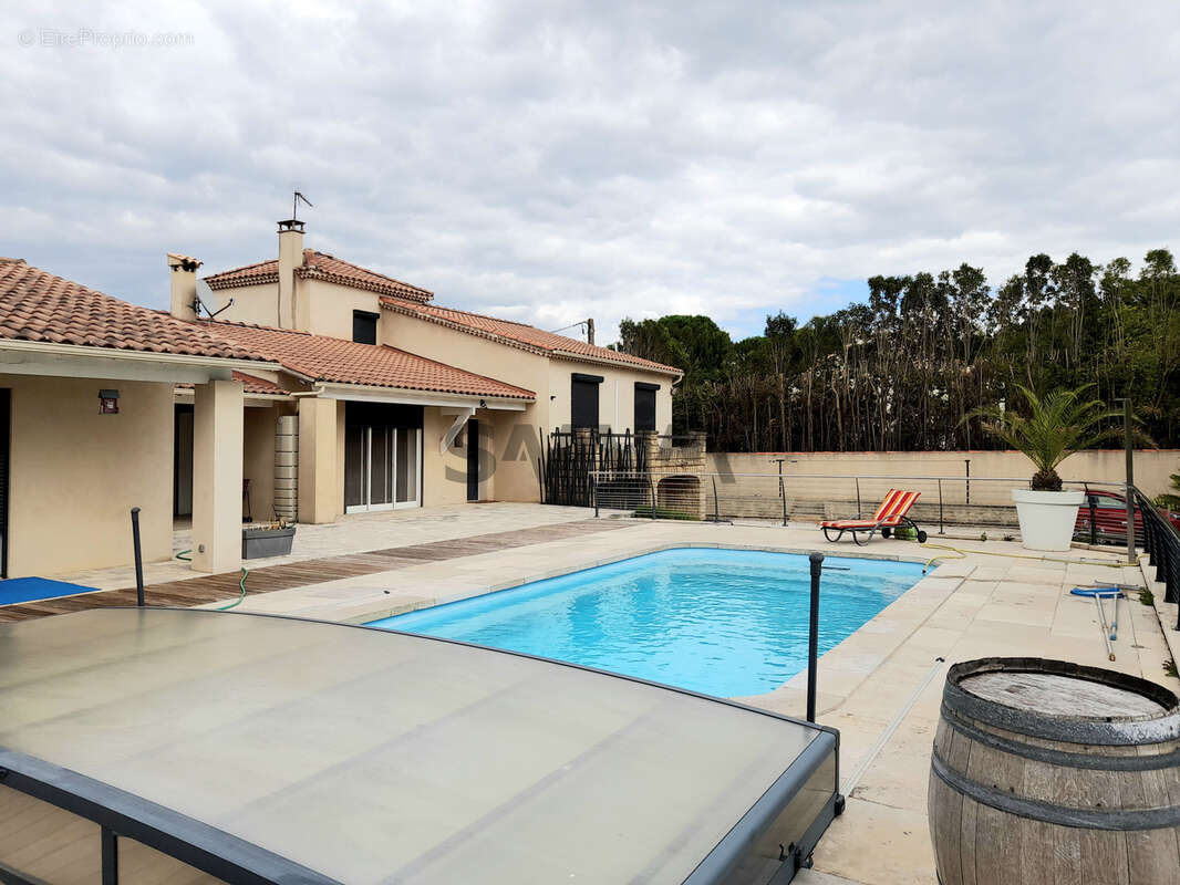 Maison à RIBAUTE-LES-TAVERNES