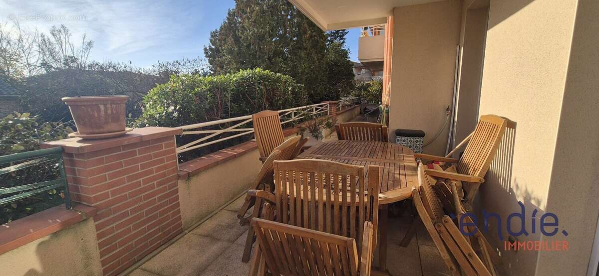 Appartement à CASTELGINEST