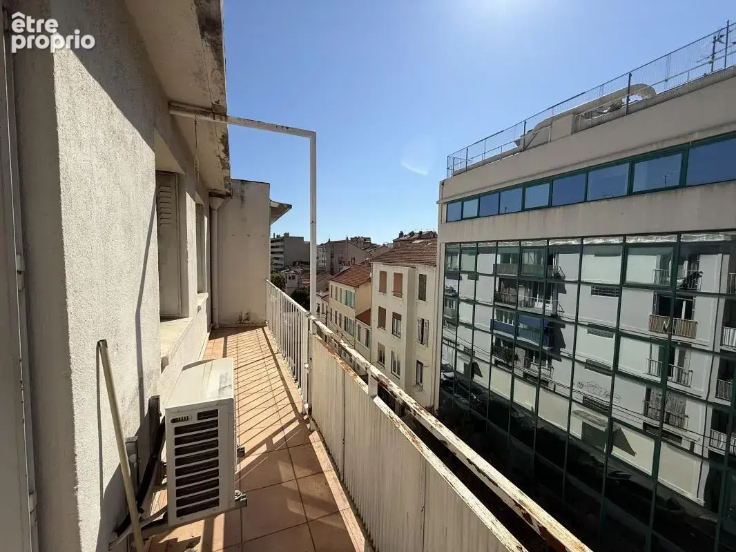 Marseille 5e / Conception – T4 avec balcon – Idéal RP ou investissement colocation - photo 4