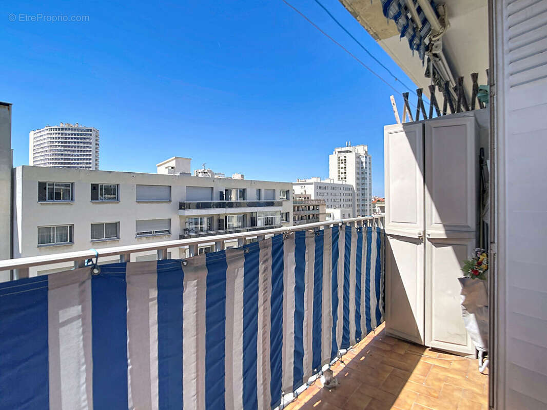 Plage des catalans - t2 avec balcon - photo 2