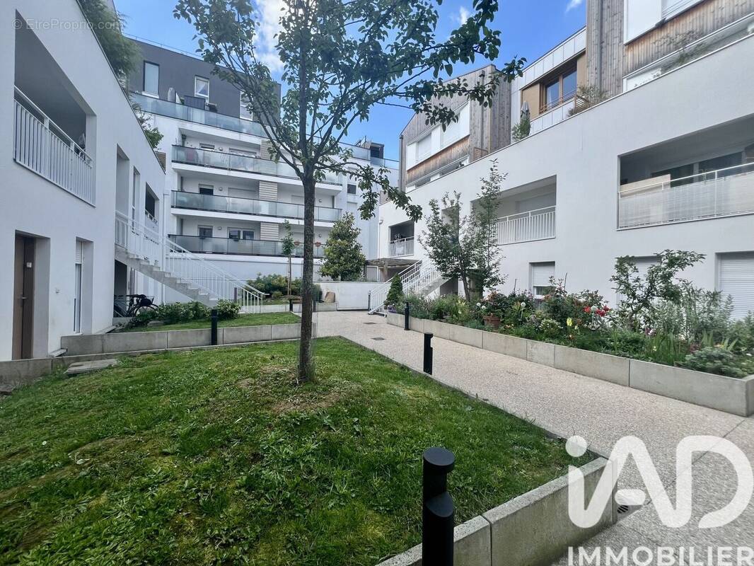Photo 1 - Appartement à ROMAINVILLE