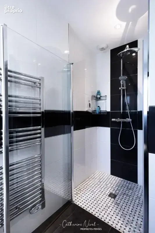 La Baule , Maison, vie de plain-pied , 153 M2, 3 chambres, SPA, garage, jardin - photo 17