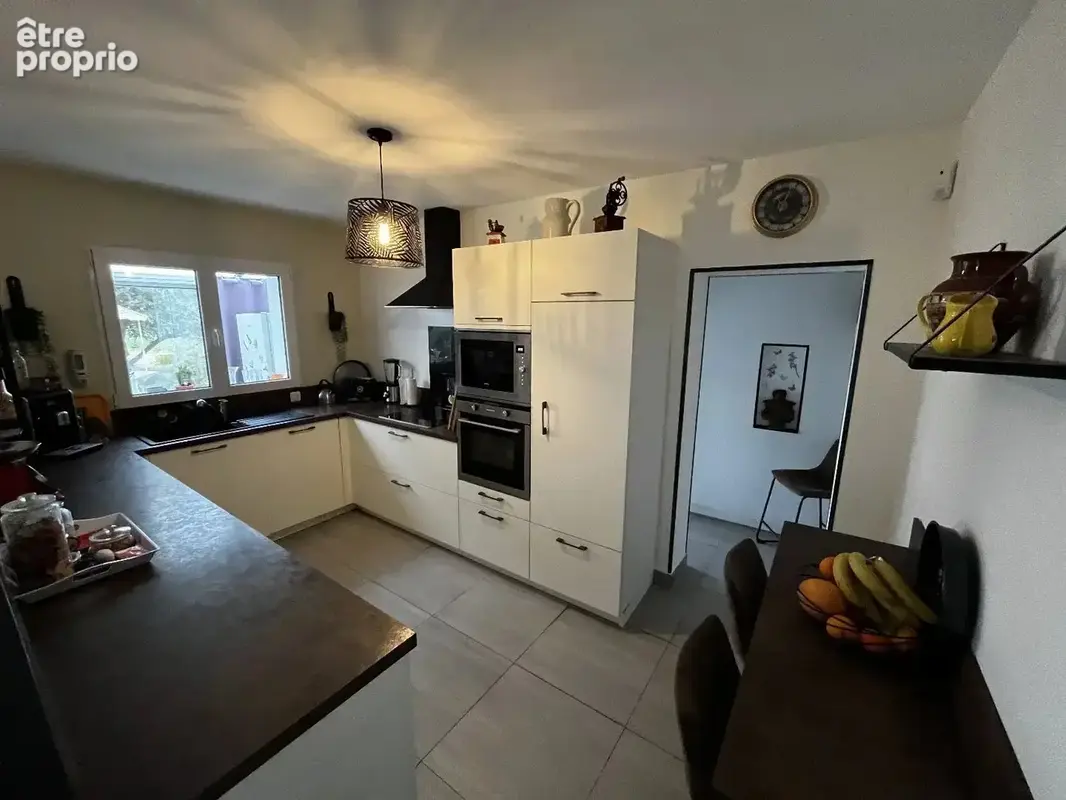 Vue imprenable, et au calme, villa parfait état en 3 chambres et grand garage - photo 6