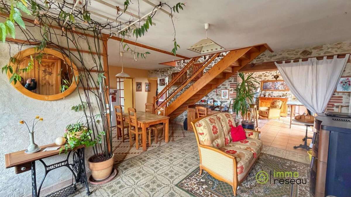 Maison à LE BOUPERE