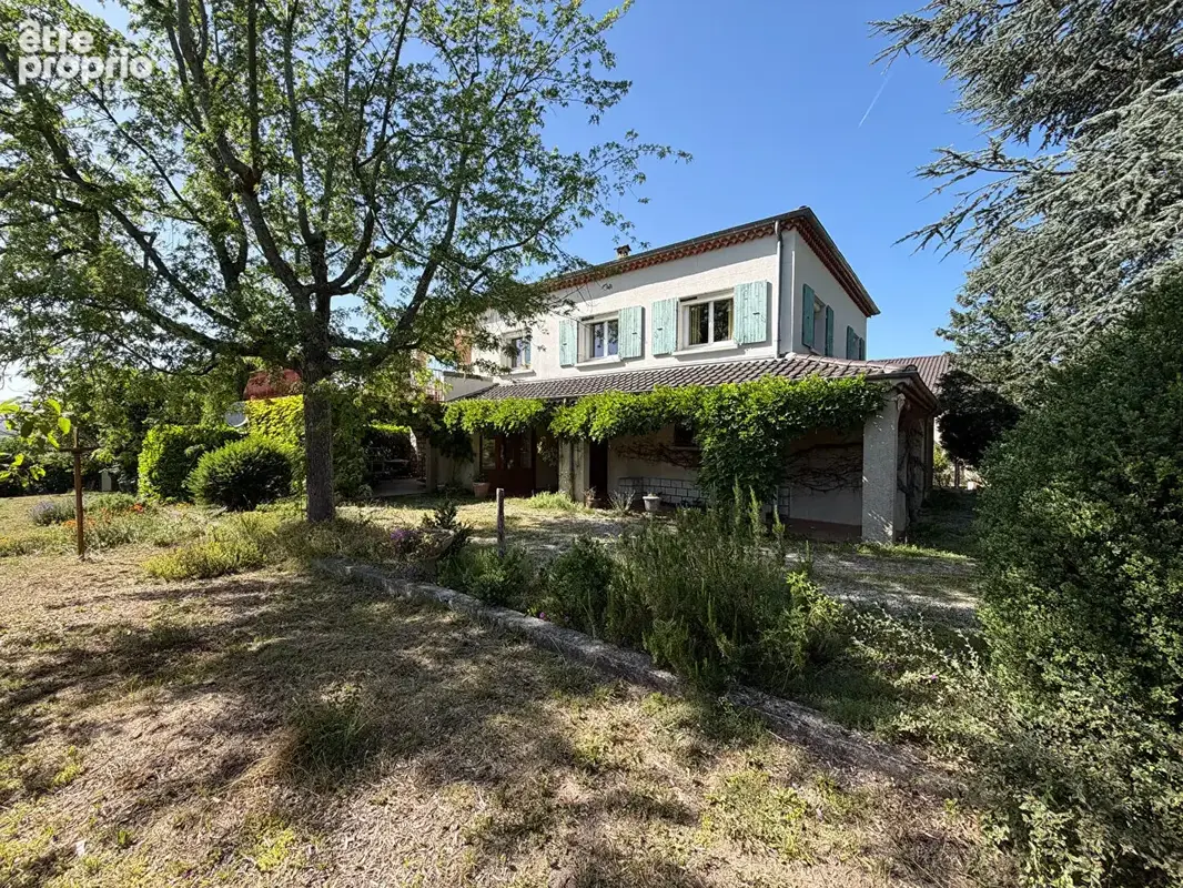 Maison à VERNOUX-EN-VIVARAIS