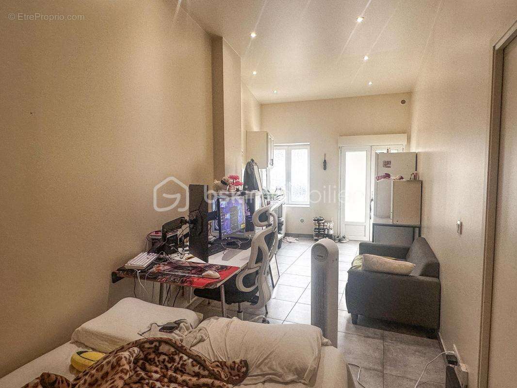 Appartement à CORBEIL-ESSONNES