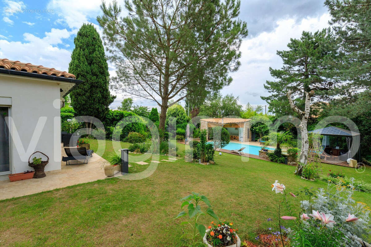 Maison à TOURNON-SUR-RHONE