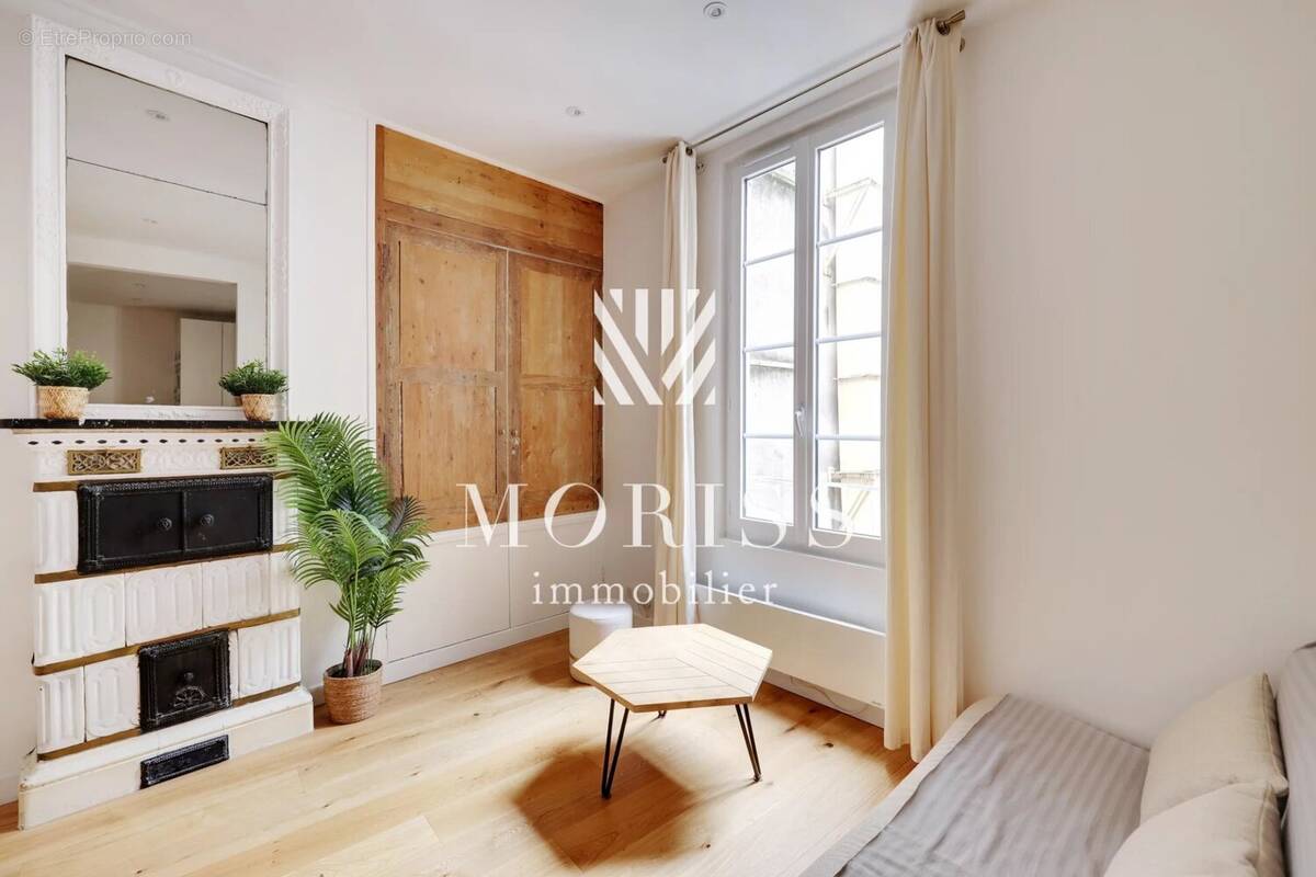 Appartement à PARIS-2E