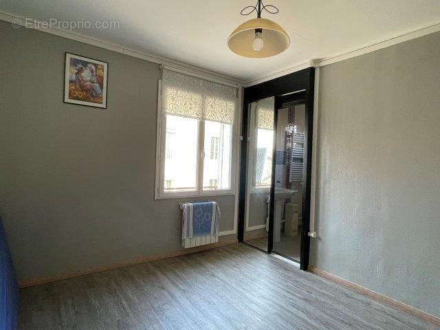 Maison à LA BAZOCHE-GOUET