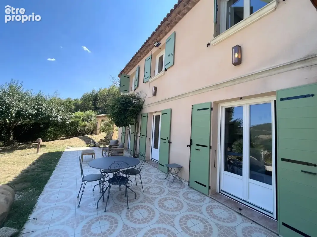 Maison à DESAIGNES