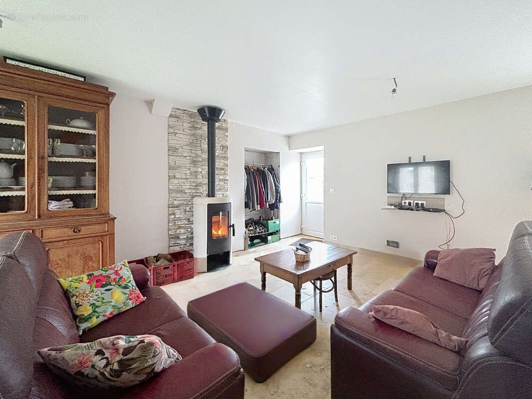 Maison à PICAUVILLE