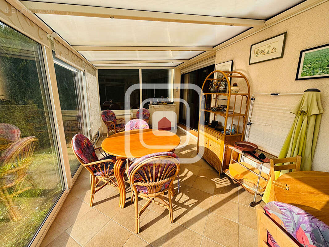 Maison à VILLE-EN-SELVE