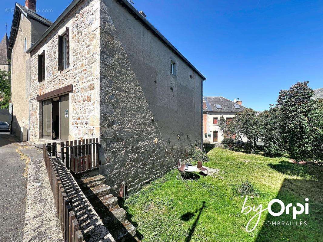 Maison à BIOLLET